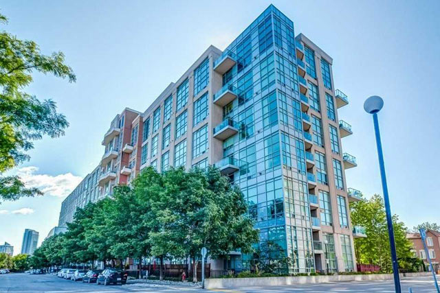 Skylofts II at Mystic Pointe at 200 Manitoba Street, Etobicoke