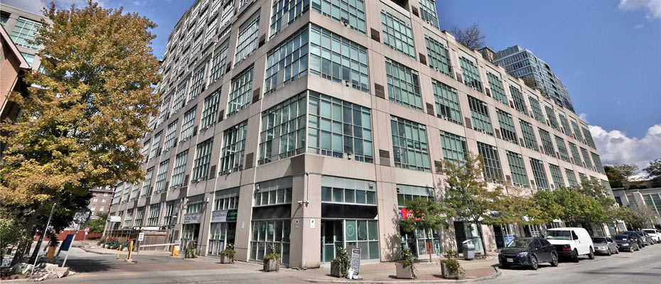 The Warehouse Lofts at Mystic Pointe, 250 Manitoba Street, Etobicoke